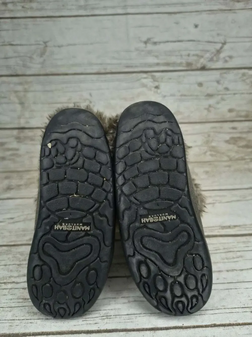 Manitobah Mukluks Gray Fur Trim Waterproof Winter Boots Youth Size 1